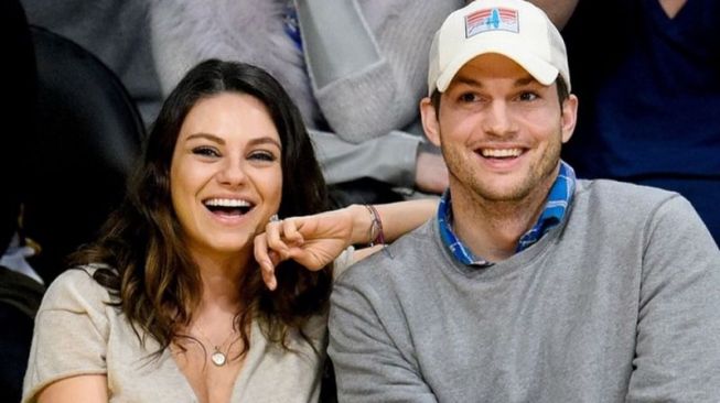 Mila Kunis dan Ashton Kutcher Kumpulkan Dana Rp501,9 Miliar Bantu Ukraina, Volodymyr Zelenskyy Beri Apresiasi