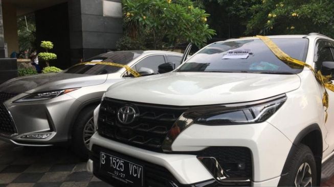 Kasus Robot Trading Fahrenheit, Polisi Sita Mobil Mewah dan Dua Apartemen