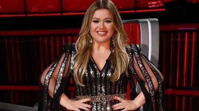 Pasca Bercerai, Kelly Clarkson Putuskan Ganti Nama Baru