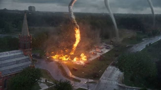 Mengisahkan Perburuan Badai Tornado, Ini 5 Hal Menarik Film Into the Storm