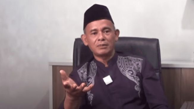 Kisah Pendeta Maxi Deeng Masuk Islam, Mimpi Masuk ke Lubang Gelap Menyeramkan Hingga Dibimbing Ucap Laa Ilaha Illallah