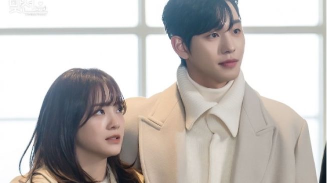 5 Pelajaran Cinta Drama Korea A Business Proposal, Cinta Butuh Pembuktian!