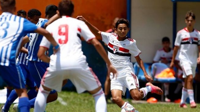 Selain Ingin Bela Timnas di Piala Dunia, Ini Target Welber Halim, Pemain Keturunan Indonesia-Brasil di Sao Paulo