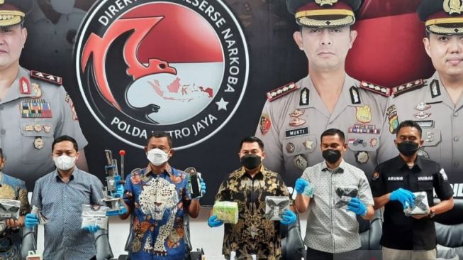 Dua Bulan Terakhir, Polda Metro Jaya Bekuk 31 Tersangka Kasus Narkoba dan Sita 26,4 Kilogram Sabu