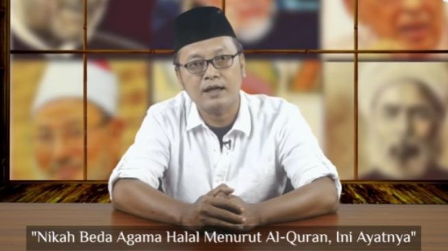 4 Pernyataan Guntur Romli Soal Nikah Beda Agama: Tidak Haram Asal...