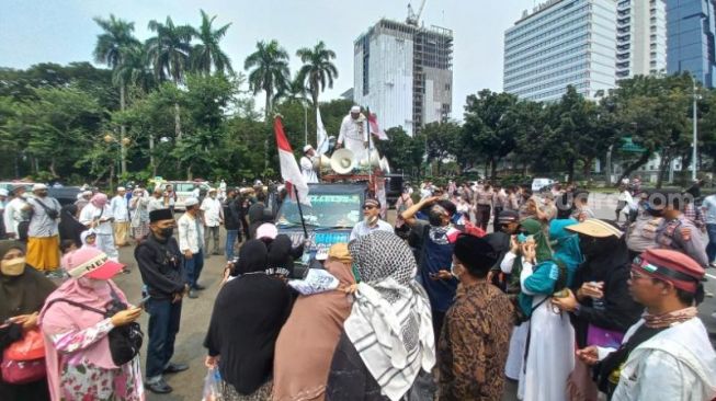 PA 212 Demo Tuntut Penjarakan Menag Yaqut, Polisi Klaim Aksi Berjalan Kondusif