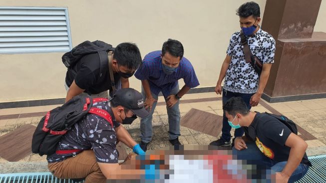 Kronologis Tewasnya Pemilik Toko Bangunan di Tanjungpinang, Lompat dari Lantai 7 Hotel CK, Awalnya Cuma Duduk-duduk