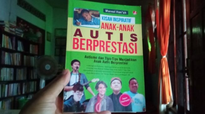 Kisah Inspiratif Anak-Anak Autis Berprestasi: Merawat Anak Autis dengan Sepenuh Cinta