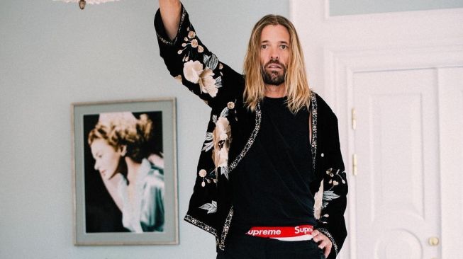 Taylor Hawkins Meninggal saat Foo Fighters Gelar Tur  Konser di Amerika Selatan