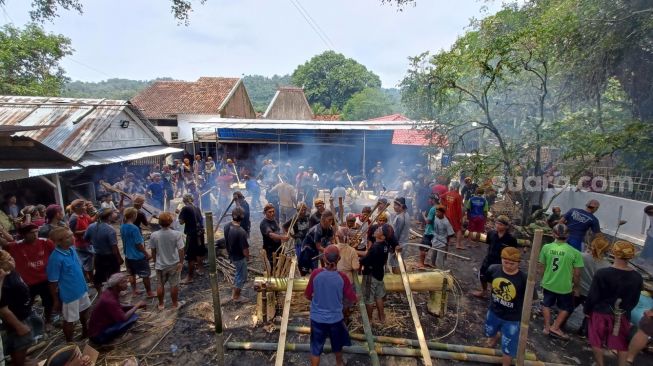 Muhammadiyah Pastikan 1 Ramadan 1446 Jatuh di Hari Sabtu, Kapan Pengikut Aboge Mulai Puasa?