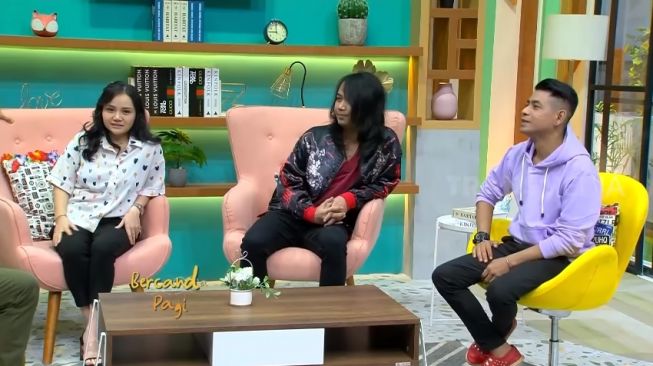 Potret Mawar AFI di Podcast dan Acara TV (YouTube/TRANS TV Official)