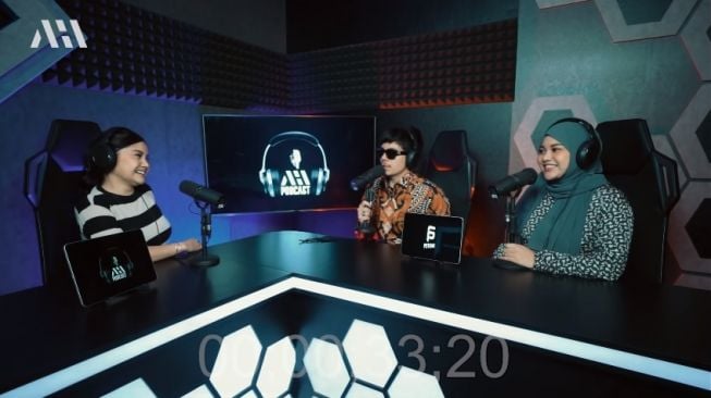 Potret Mawar AFI di Podcast dan Acara TV (YouTube/AH)