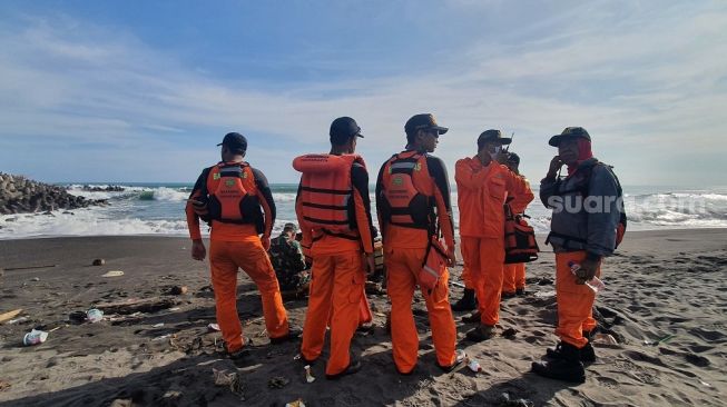 Sempat Hilang Kontak di Perairan Bintan, Dua Nelayan Akhirnya Ditemukan