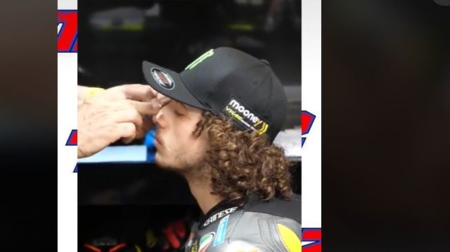 Pembalap MotoGP Kerap Disorot Gunakan Plester Hidung Sebelum Balapan Dimulai, Ternyata Ini Fungsinya