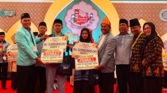 Kafilah Sulsel Juara Umum III pada FASI Palembang, Gubernur Sulsel Andi Sudirman Beri Ucapan Selamat