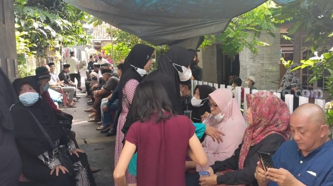 Suasana rumah duka ibu Kalina Oktarani  [Suara.com/Rena Pangesti]