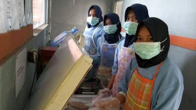 Berdayakan Kelompok Perempuan, BRI Dorong Poklahsar Bilvie Pasarkan Produk Ikan Bandeng Hingga Keluar Negeri