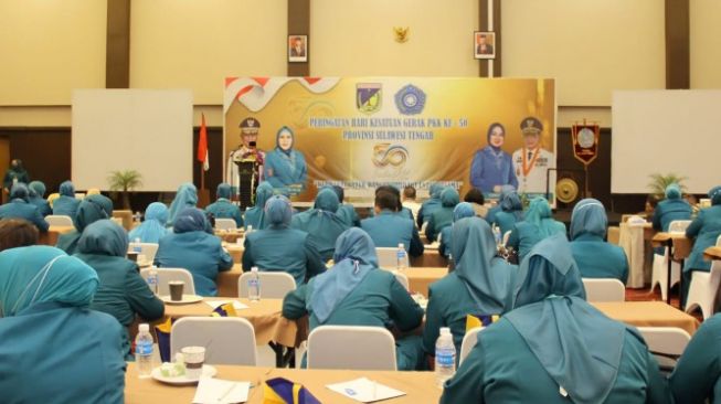 Wakili Gubernur, Ma’mun Buka Peringatan Hari Kesatuan Gerak PKK Ke-50 