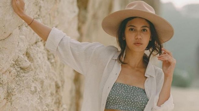 Potret seksi Pevita Pearce. (Instagram/@pevpearce)