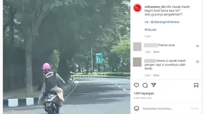 Pasangan terlihat bertengkar sampai si cewek terlihat beberapa kali pukuli kepala pacarnya. (Instagram/@onlinenews_idn)