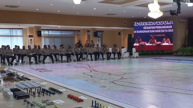 Kegiatan Tactical Floor Game (TFG) yang digelar Polda Metro Jaya jelang Ramadan. (Suara.com/M Yasir)