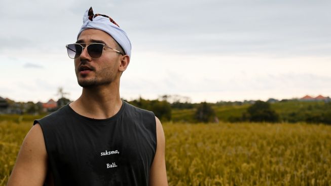 Ingin Bangkitkan Pariwisata Pulau Dewata, Rapper Swerte Rilsi Lagu Ballin in Bali