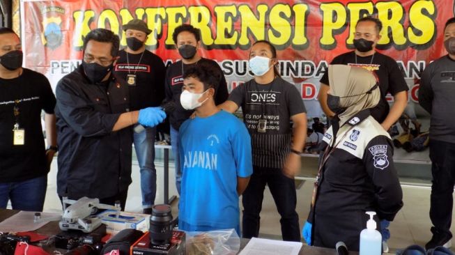 Hanya 3 Jam, Ditreskrimum Polda Jateng Tangkap Pelaku Pencurian dan Pembunuhan di Eks Jonas Photo Semarang