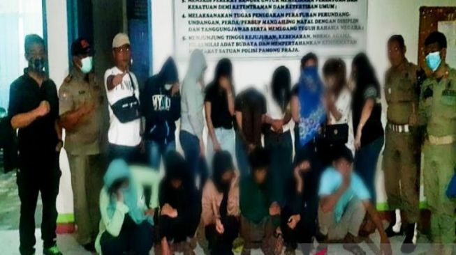 Terjaring Razia, Tiga Pasangan "Cabe-cabean" Diamankan dari Kamar Hotel di Penyabungan