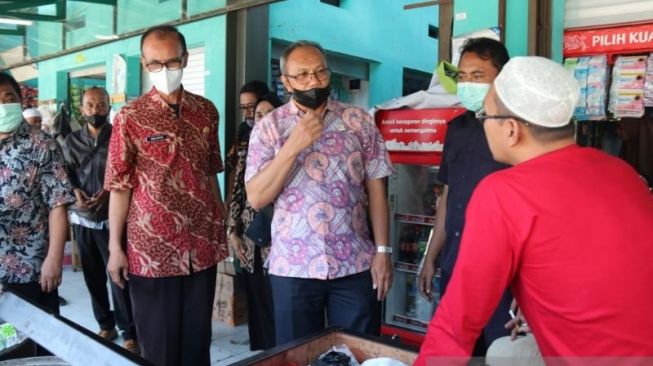 Pastikan Ketersediaan Stok Bahan Pokok Jelang Ramadhan, Pemkab Bogor Sidak Pasar