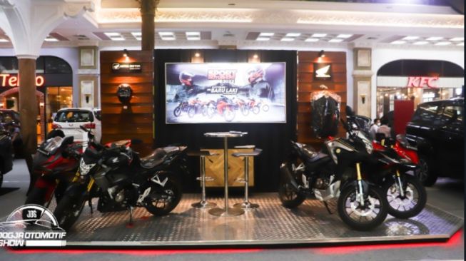 Produk motor Honda hadir di Jogja Otomotif Show 2022 (Dok. Jogja Otomotif Show)