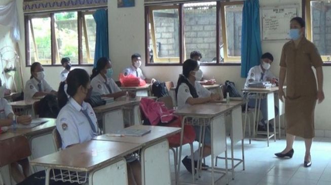 PTM di Jembrana Belum Bisa 100 Persen, Ini Sebabnya