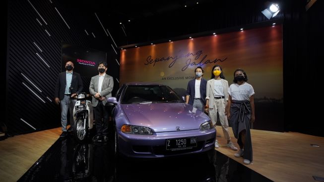 Honda, pada Jumat (1/4/2022) mempersembahkan film pendek bertajuk Sepanjang Jalan untuk konsumen loyal lintas generasi di Indonesia. [Honda Prospect Motor]