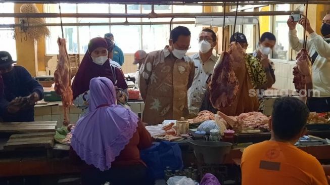 H-1 Puasa Ramadhan, Penjual Daging Segar di Pasar Beringharjo Keluhkan Harga yang Melonjak Tinggi