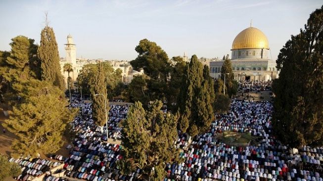 Selama Ramadan, Israel Melonggarkan Warga Palestina Memasuki Al Aqsha