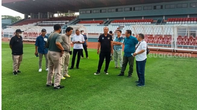 Cek Kesiapan Stadion Bumi Sriwijaya Sambut Piala Dunia U-20 2023, PSSI: Kualitas Rumput yang Masih Kurang