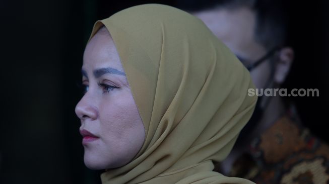 Bercerai dari Aufar Hutapea, Olla Ramlan Nangis Ingat Anak