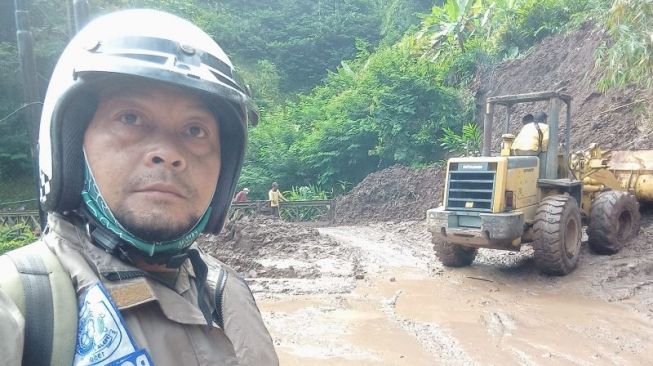 Sempat Diterjang Longsor, Jalur Selatan Garut-Bandung Bisa Kembali Dilalui
