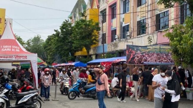 Kunjungan Meningkat, Pasar Ramadan Tetap Patuhi Prokes di Balikpapan