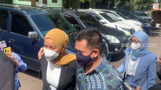 Mediasi Gagal, Aufar Hutapea Sebut Olla Ramlan Bestie Usai Sidang Cerai