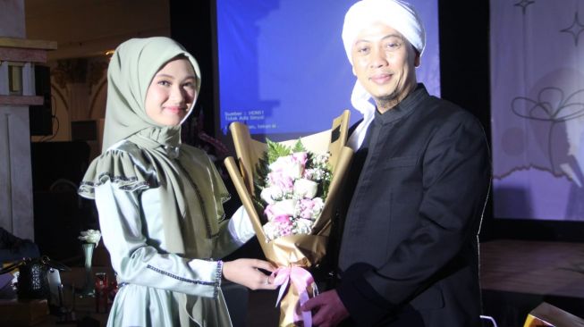 Prihatin Penyanyi Religi Makin Sedikit, Opick Beri 5 Lagunya untuk Rhana Haura