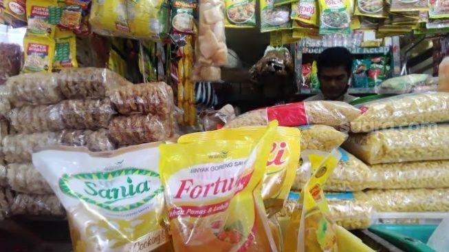 Berikut Cara Mengecek Penerima BLT Minyak Goreng dari Pemerintah