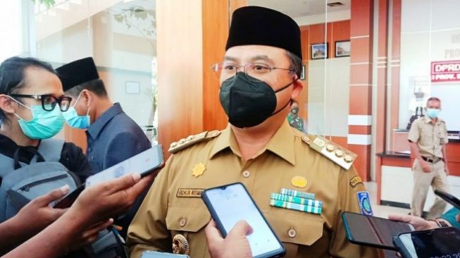 Wagub Fatah Bawa Tanah dan Air dari Babel ke IKN