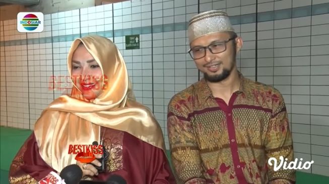 Roro Fitria umumkan kehamilan.(YouTube/Indosiar)