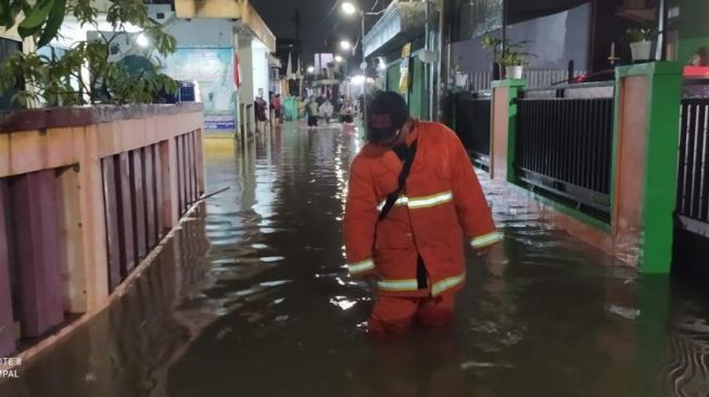 17 Titik Di Kota Tangerang Terendam Banjir Usai Diguyur Hujan