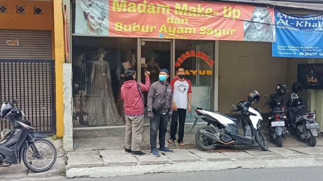 Madam Tri Disekap Perampok saat Sahur, Kawasaki Ninja dan Koper Alat Rias Dibawa Kabur