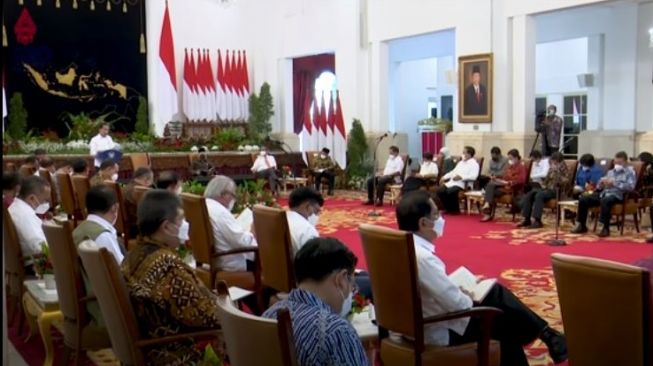 Jokowi Ngaku Rasakan Betul Senangnya Rakyat Bisa Pegang Rp 300 Ribu Pas Lebaran