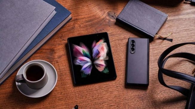 Samsung Galaxy Z Fold4 Bakal Adopsi Kamera Galaxy S22