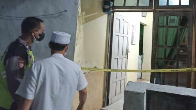 Lima Hari Hilang Misterius, Seorang Istri di Jombang Ditemukan Suaminya Sudah Membusuk di Rumah Kosong