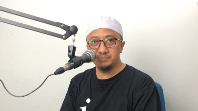 Hotman Paris Labrak Ustaz Yusuf Mansur soal Uang Sedekah: Duitnya ke Mana?