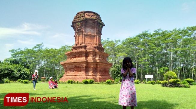 Menunggu Bedug Berbuka Puasa di Candi Jabung Probolinggo, Sambil Santai Nikmati Kesejukan